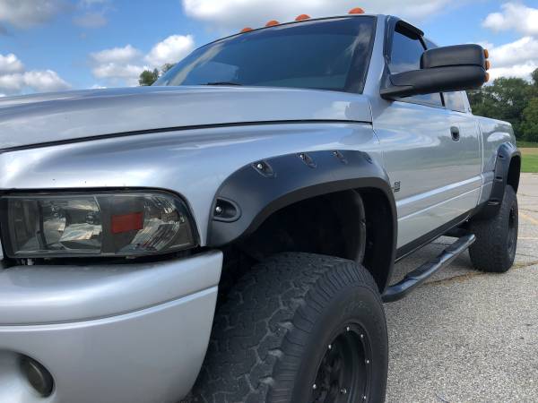 Sharp! 2002 Dodge Ram 2500! Ext Cab! 4x4! Lifted! We Finance! for sale in Ortonville, MI – photo 9