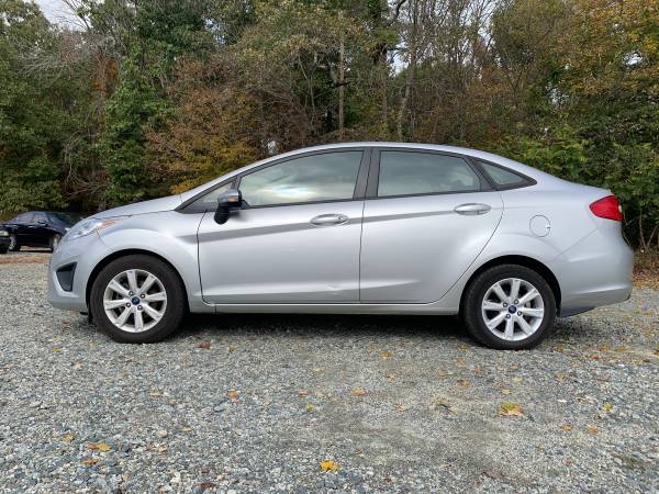 2013 FORD FIESTA SE LOW MILES GAS SIPPER LIKE NEW for sale in Thomasville, NC – photo 8