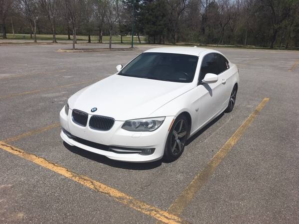 Beautiful 2012 BMW 328i for sale in Fayetteville, AR – photo 7