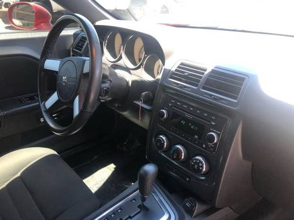 2010 Dodge Challenger R/T Coupe*5.7 L V8 Hemi*KeyLess Entry*Financing for sale in Fair Oaks, CA – photo 19