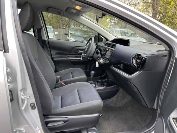 2016 Toyota Prius c Two 50mpg 21000 miles PKG2 Hybrid 1 owner clean for sale in Walpole, RI – photo 21
