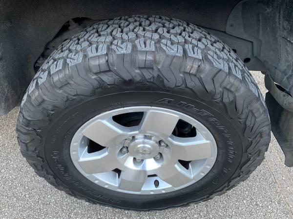 07 Toyota FJ Cruiser (97K Miles-One Owner) - - by for sale in San Antonio, TX – photo 19