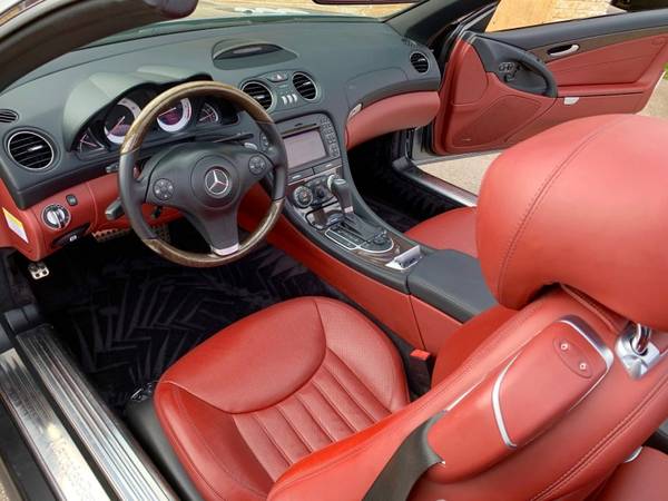 2011 Mercedes SL550 AMG Hard Top Convertible LIKE NEW SL 550 for sale in Austin, TX – photo 19