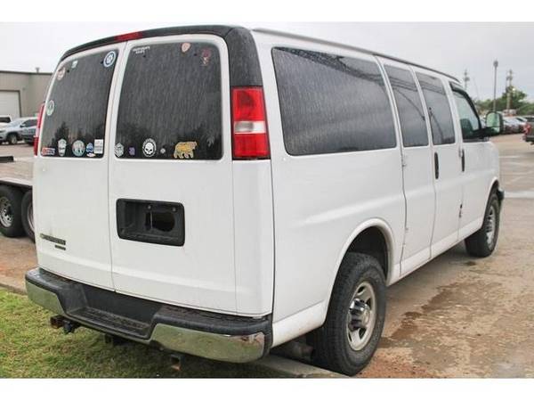 2015 Chevrolet Express 2500 van LT - - by dealer for sale in Chandler, OK – photo 6