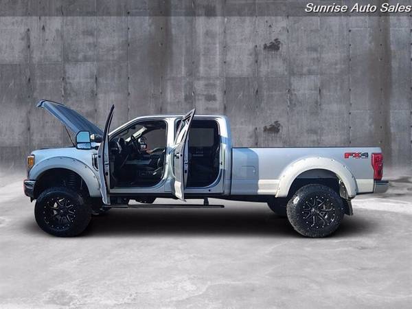 2017 Ford F-350 Diesel 4x4 4WD F350 Super Duty Lariat Truck - cars &... for sale in Milwaukie, ID – photo 9