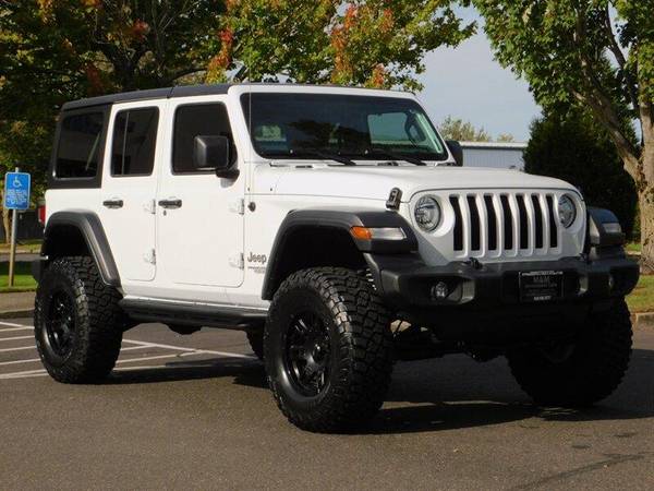 2018 Jeep Wrangler Unlimited Sport 4X4/ 6-SPEED /LIFTED /13,000... for sale in Portland, OR – photo 2