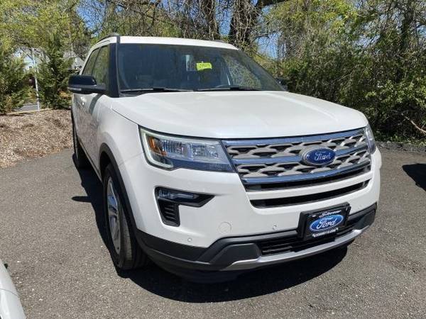 2018 Ford Explorer XLT SUV - - by dealer - vehicle for sale in Patchogue, NY – photo 5