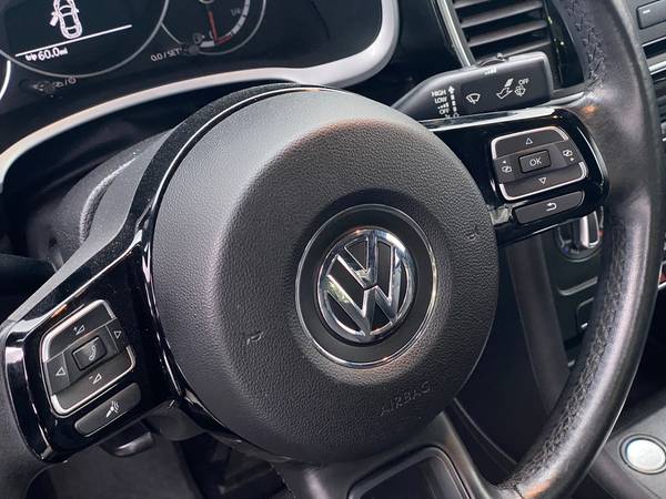 2013 VW Volkswagen Beetle 2.5L Hatchback 2D hatchback Black -... for sale in Haverhill, MA – photo 24