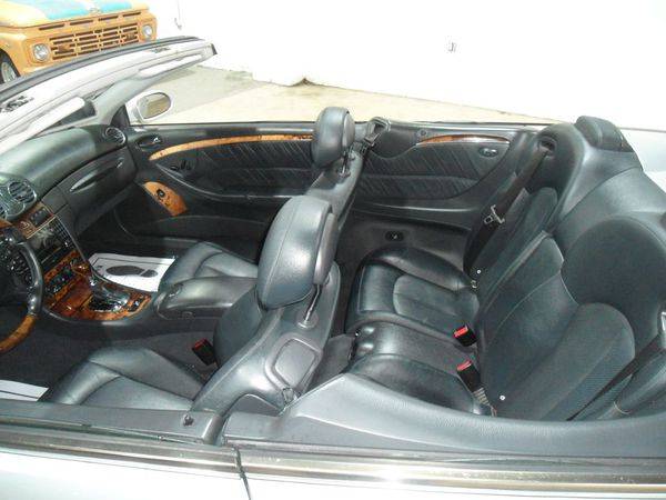 2005 MERCEDES-BENZ CLK 320 - FINANCING AVAILABLE-Indoor Showroom! for sale in PARMA, OH – photo 15