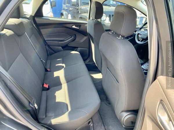 2018 Ford Focus Se One Owner Clean Fax - - by dealer for sale in Worcester, MA – photo 8