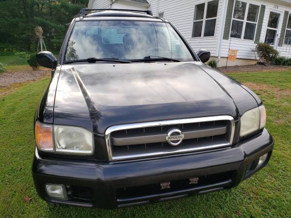 Nissan Pathfinder - cars & trucks - by dealer - vehicle automotive... for sale in Mount Airy, NC – photo 4