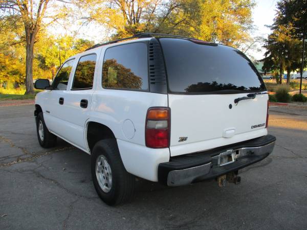 2002 Chevrolet Tahoe, 4x4, auto, 5.3 V8, loaded, smog, SUPER CLEAN!... for sale in Sparks, NV – photo 7