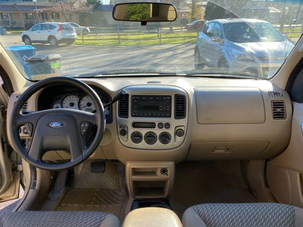 2003 Ford Escape 4WD - cars & trucks - by owner - vehicle automotive... for sale in Boone, NC – photo 6