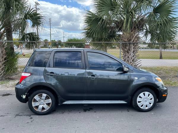 2006 Scion XA Hatchback 4 CYL Automatic 4 Door Toyota Yaris - cars & for sale in Winter Park, FL – photo 9