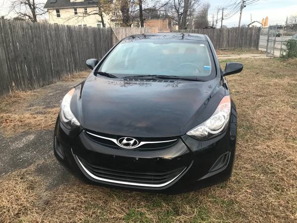 @@@ BEST BUY 2012 HYUNDAI ELANTRA GLS WITH 64K MILES - cars & trucks... for sale in Baldwin, NY – photo 2