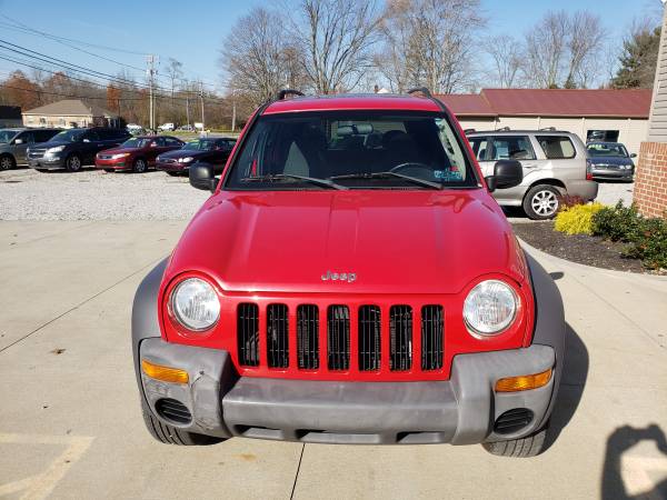 2004 Jeep Liberty Sport, V6, 4x4 only 108k miles - cars & trucks -... for sale in Ravenna, OH – photo 2