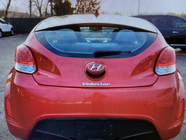 2012 Hyundai Veloster Base - - by dealer - vehicle for sale in Camden, PA – photo 10