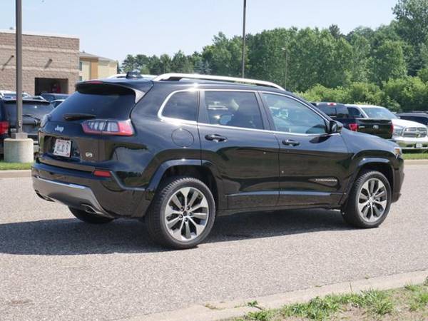 2019 Jeep Cherokee Overland for sale in Hudson, WI – photo 11