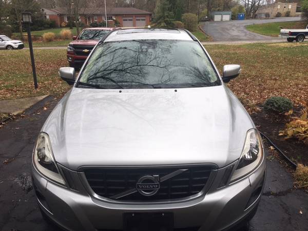 2010 Volvo XC60 - 3.2l V6 - cars & trucks - by owner - vehicle... for sale in Cincinnati, OH – photo 13