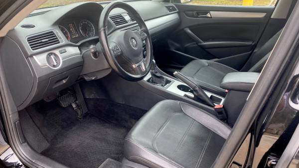CLEAN 2013 Volkswagen Passat SE, LEATHER INTERIOR, SUNROOF - cars &... for sale in Dallas, TN – photo 14