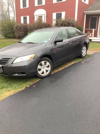 2009 Toyota Camry LE - cars & trucks - by owner - vehicle automotive... for sale in Rochester, NH – photo 3