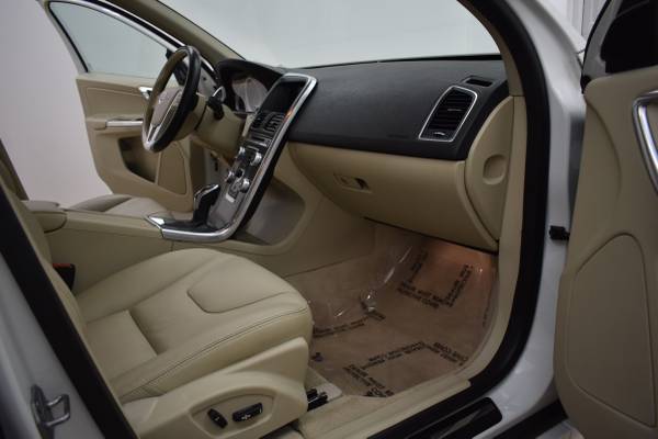2015 Volvo XC60 T5 $14995.00 for sale in Grand Rapids, MI – photo 21