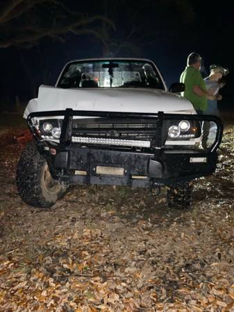Wrecked 1997 Toyota Tacoma for sale in Graceville, AL – photo 2