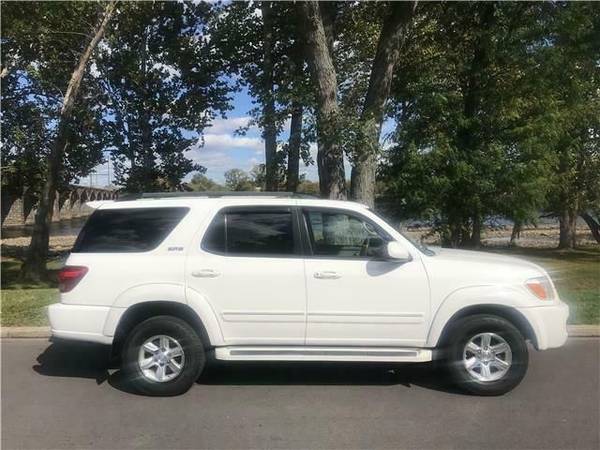 2005 Toyota Sequoia - Financing Available! - cars & trucks - by... for sale in Morrisville, PA – photo 2
