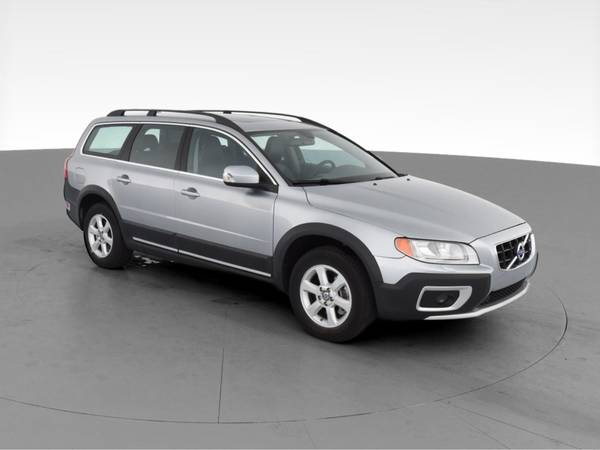 2010 Volvo XC70 3.2 Wagon 4D wagon Silver - FINANCE ONLINE - cars &... for sale in Louisville, KY – photo 15