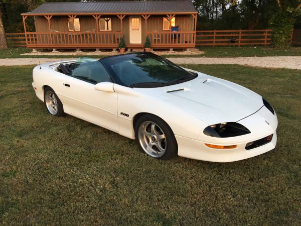 1995 Chevrolet Camaro z28 convertible - cars & trucks - by owner -... for sale in Springfield, IL – photo 19