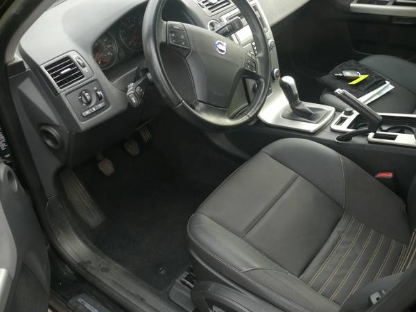 2010 Volvo S40 5 Speed Manual Trans - - by dealer for sale in Shavertown, PA – photo 10
