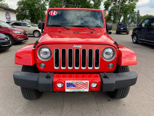 ★★★ 2018 Jeep Wrangler Sahara 4x4 / 15k Miles ★★★ for sale in Grand Forks, ND – photo 3