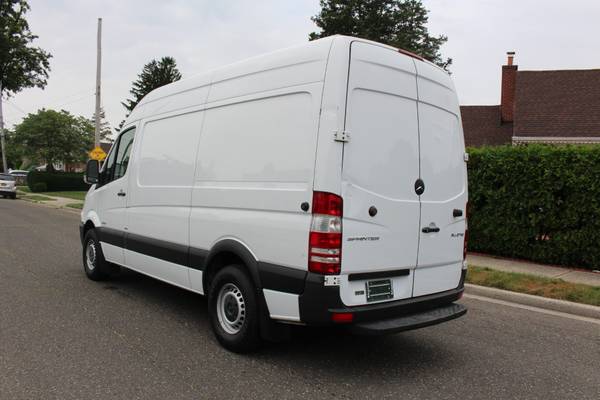 2014 MERCEDES SPRINTER 2500 144 WB CARGO DIESEL VAN WE FINANCE ALL!!! for sale in Uniondale, NY – photo 4