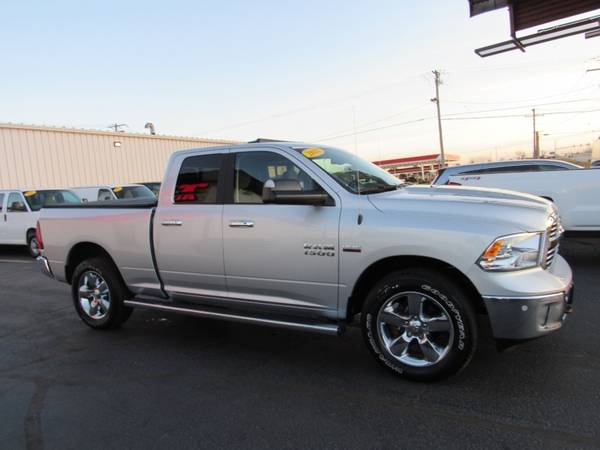 2018 Ram 1500 SLT 4x4 Quad Cab - cars & trucks - by dealer - vehicle... for sale in Rockford, IL – photo 11