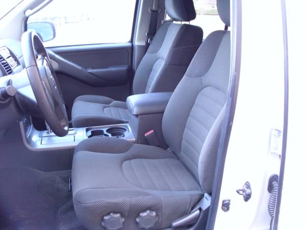 2005 NISSAN PATHFINDER! GREAT VEHICLE IMMACULATE - cars & for sale in San Antonio, TX – photo 13
