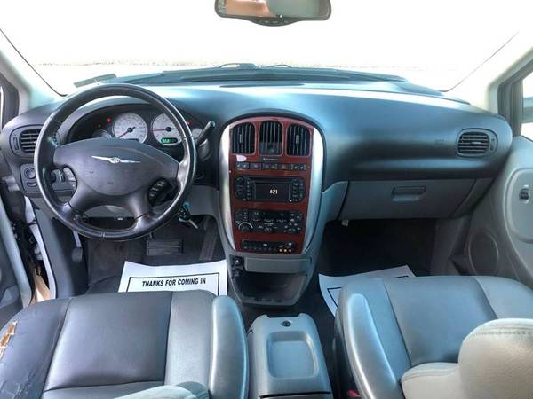2006 Chrysler Town and Country Limited 4dr Extended Mini Van for sale in Wrightsville, PA – photo 17