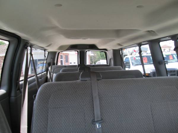 2008 CHEVROLET EXPRESS G3500 - - by dealer - vehicle for sale in Lincoln, NE – photo 12