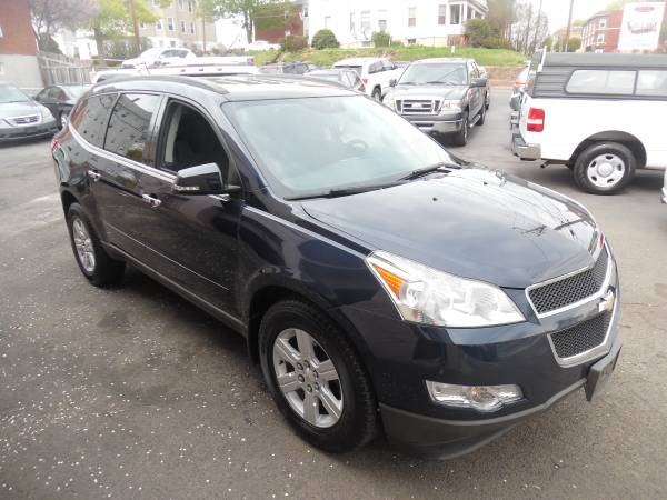 2011 Chevy Traverse LT - - by dealer - vehicle for sale in New Britain, CT – photo 2