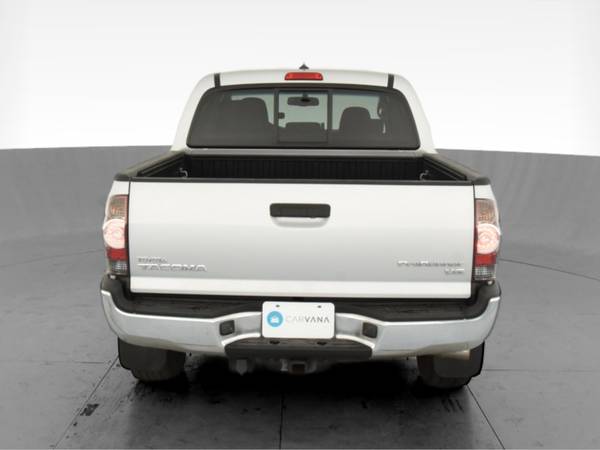 2013 Toyota Tacoma Double Cab PreRunner Pickup 4D 5 ft pickup Silver for sale in Atlanta, CO – photo 9