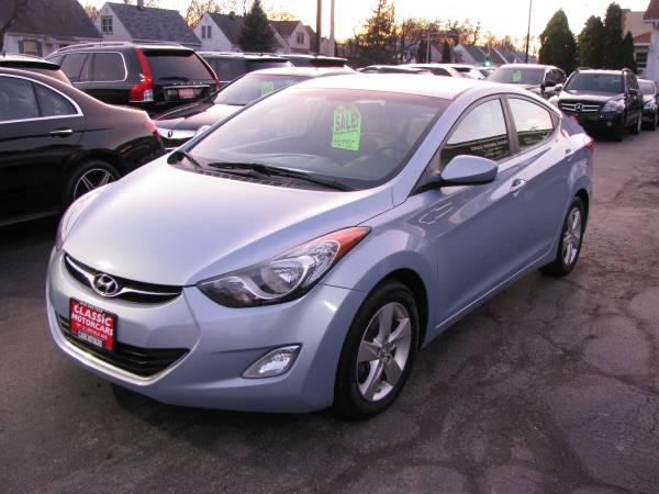 2013 Hyundai Elantra Gls - cars & trucks - by dealer - vehicle... for sale in milwaukee, WI – photo 2