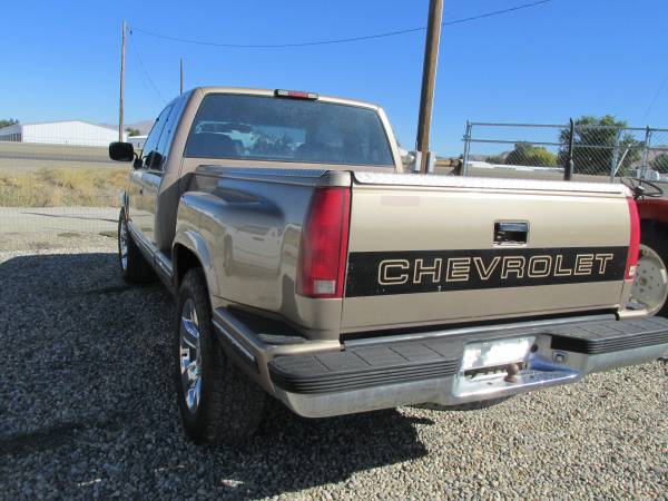 1994 Chevrolet 1500**WE FINANCE** - cars & trucks - by dealer -... for sale in Emmett, ID – photo 4