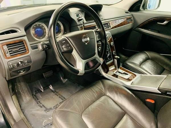 2012 Volvo XC70 AWD Wagon - cars & trucks - by dealer - vehicle... for sale in Streamwood, WI – photo 14