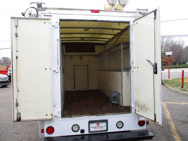 2012 Ford Econoline Commercial Cutaway E-350 ENCLOSED UTILITY BODY for sale in South Amboy, PA – photo 5