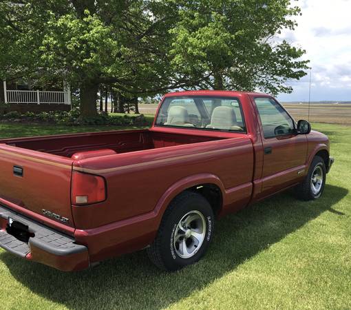 1998 Chevy S10 TruckWell Care For! for sale in Arrowsmith, IL – photo 14