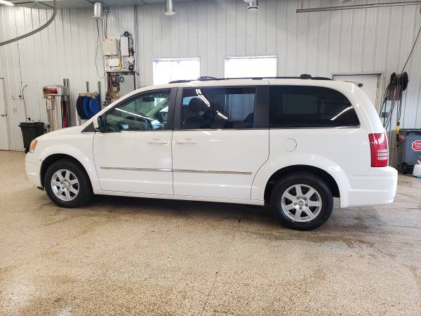 **2010 CHRYSLER TOWN & COUNTRY TOURING MINI VAN FWD LEATHER** - cars... for sale in Cambridge, MN – photo 4