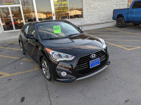 2015 Hyundai Veloster - cars & trucks - by dealer - vehicle... for sale in Evansdale, IA – photo 2