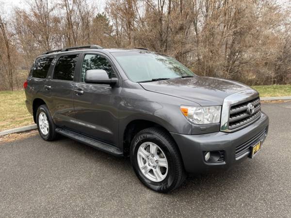 2017 Toyota Sequoia SR5 - - by dealer for sale in Pasco, WA – photo 5