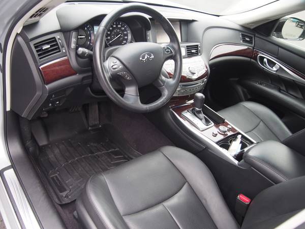 2016 INFINITI Q70 4dr Sdn V6 AWD - - by dealer for sale in Vancouver, OR – photo 8