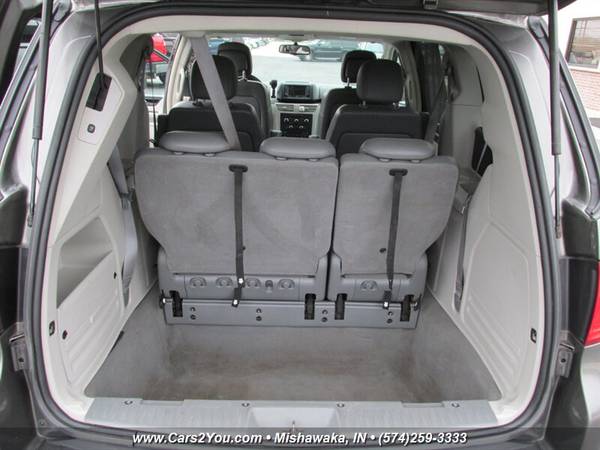 2010 VOLKSWAGEN ROUTAN SE LEATHER 2xTV/DVD HTD SEATS VW - cars & for sale in Mishawaka, IN – photo 13