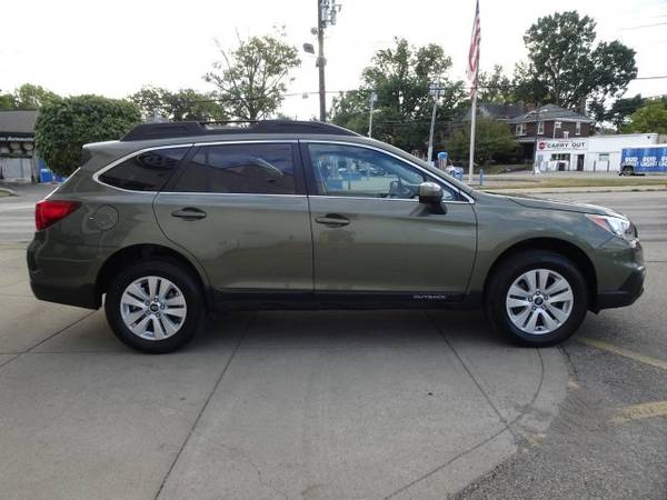 2017 Subaru Outback Premium for sale in Cincinnati, OH – photo 15